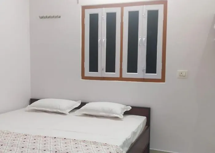 Mahadev Home Stay